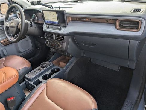 Used 2024 Ford Maverick Lariat image 22