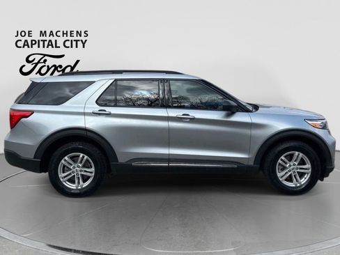 Certified 2023 Ford Explorer XLT AWD/4WD image 6