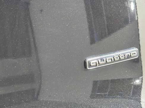 Used 2025 Audi Q5 Premium Plus w/ Premium Plus AWD/4WD image 26