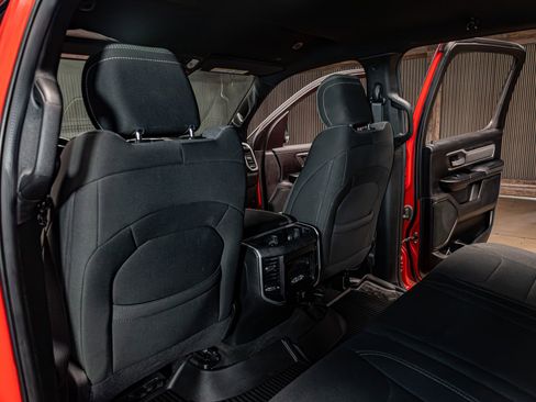 Used 2021 RAM 1500 Big Horn RWD image 21