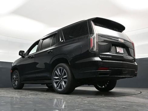 Used 2023 Cadillac Escalade Sport AWD/4WD image 68