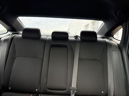 Used 2023 Honda Civic Si image 9