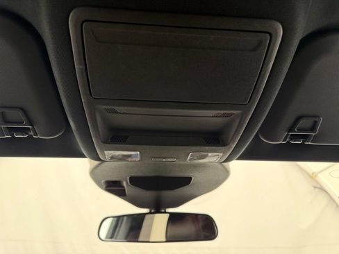 Used 2025 Ford Escape ST-Line Select AWD/4WD image 41