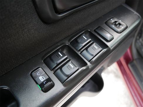 Used 2007 Chevrolet Colorado LT w/ LT Preferred Equipment Group image 18