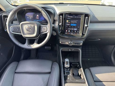 Certified 2026 Volvo XC40 B5 Plus w/ Protection Package Premier image 11