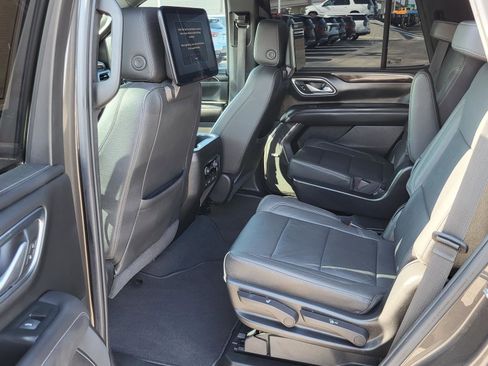 Used 2021 Chevrolet Tahoe Z71 w/ Rear Media and Nav Package AWD/4WD image 13