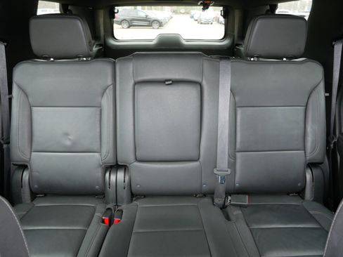 Used 2023 Chevrolet Tahoe LT AWD/4WD image 13