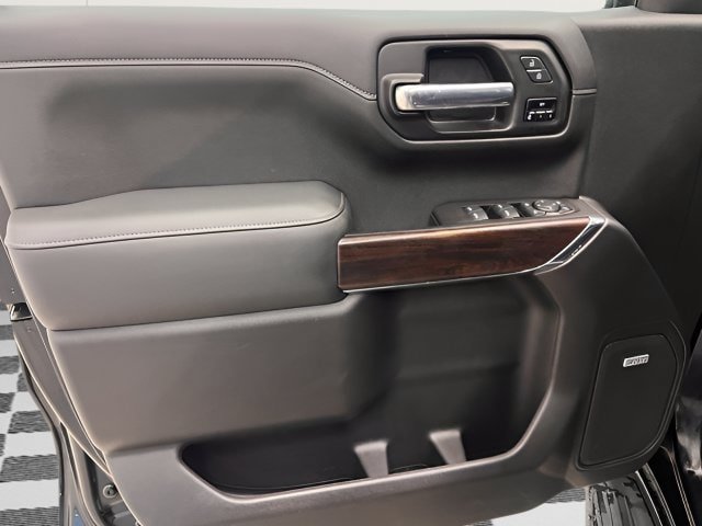 Used 2020 GMC Sierra 1500 SLT w/ SLT Premium Plus Package AWD/4WD image 27