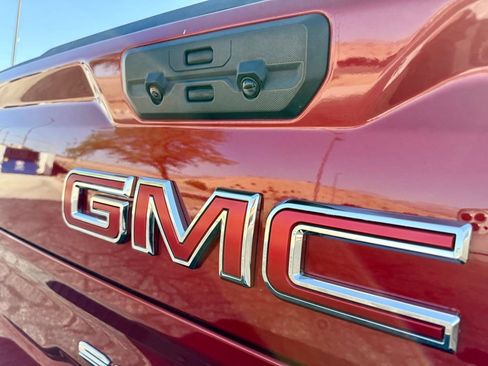 Used 2022 GMC Sierra 1500 AT4X image 24
