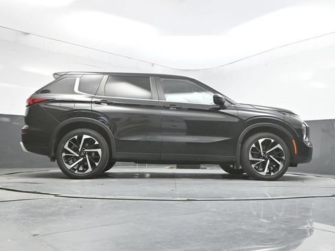 Used 2022 Mitsubishi Outlander SE AWD/4WD image 60