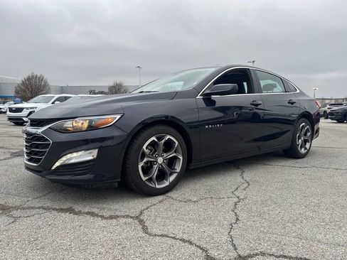 Used 2023 Chevrolet Malibu LT image 1
