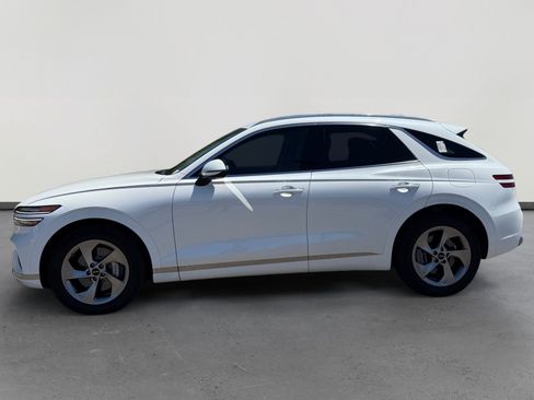 Used 2026 Genesis GV70 2.5T Select AWD/4WD image 2