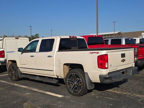 Used 2017 Chevrolet Silverado 1500 LTZ AWD/4WD image 9