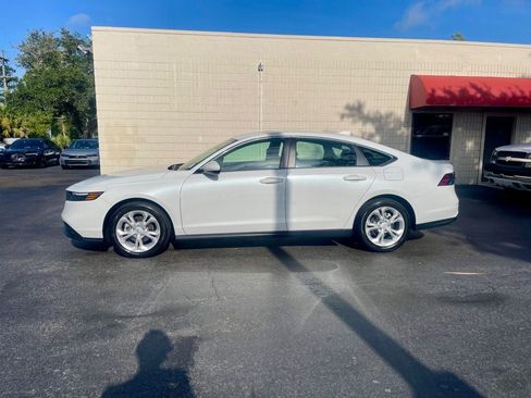 Used 2025 Honda Accord LX image 2