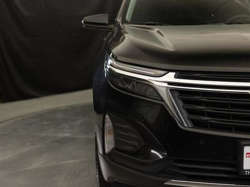 Used 2023 Chevrolet Equinox LT w/ Driver Convenience Package AWD/4WD image 6