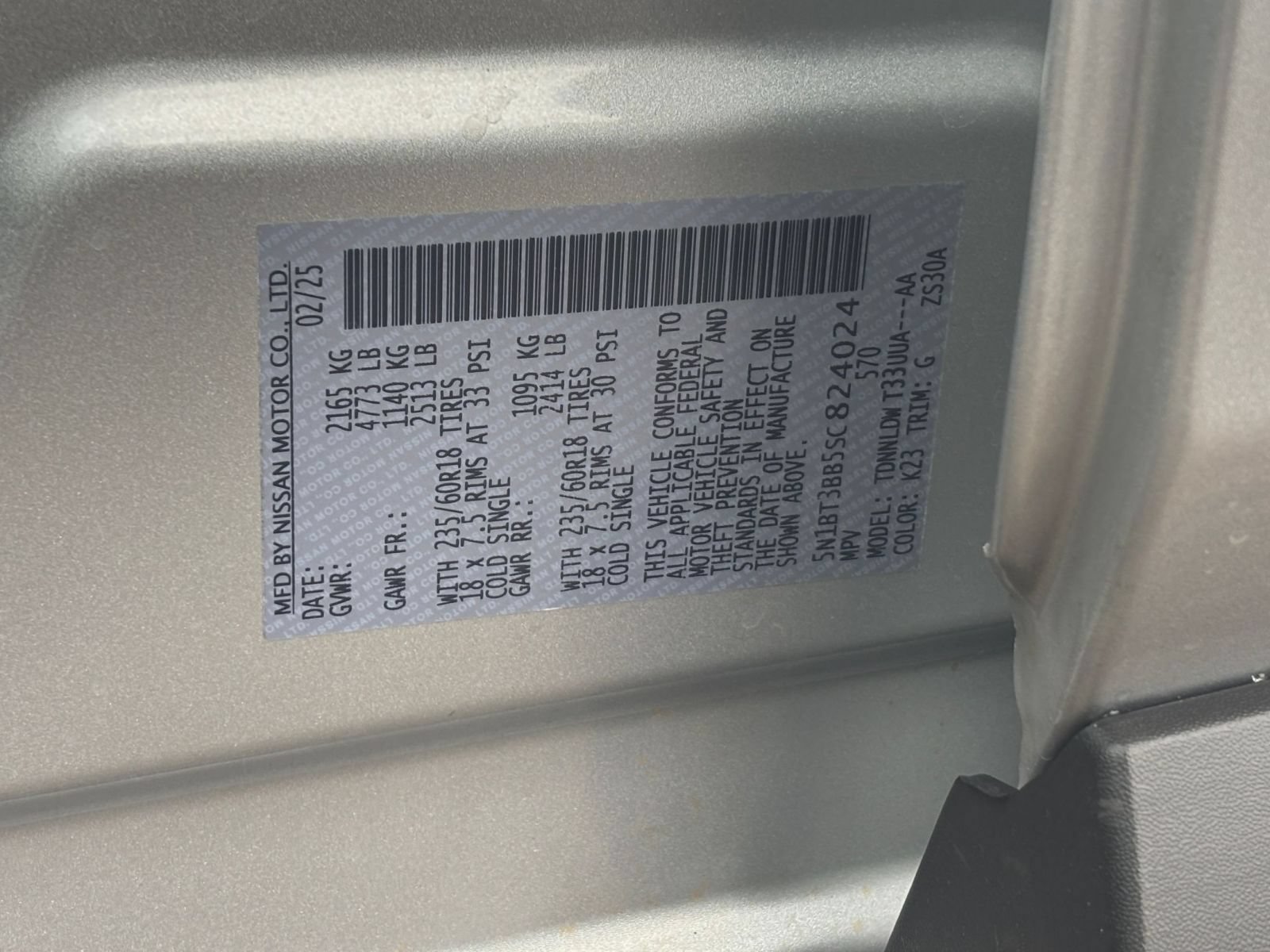 Used 2025 Nissan Rogue SV AWD/4WD image 28