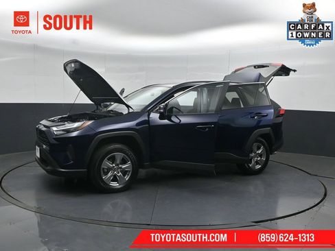 Used 2025 Toyota RAV4 XLE AWD/4WD image 52