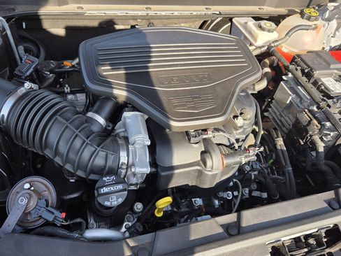 Used 2021 Cadillac XT5 Premium Luxury image 17