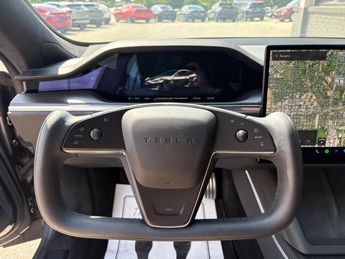 Used 2022 Tesla Model S Plaid AWD/4WD image 26
