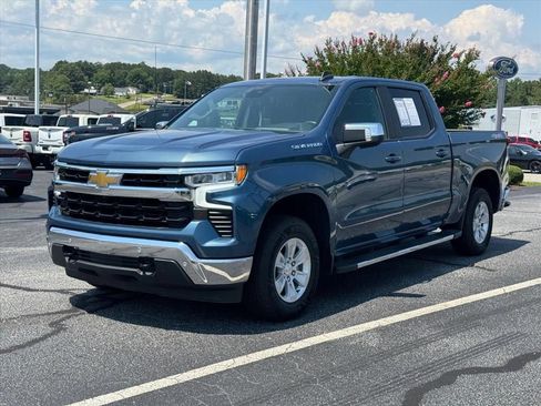 Used 2024 Chevrolet Silverado 1500 LT w/ Safety Package AWD/4WD image 7