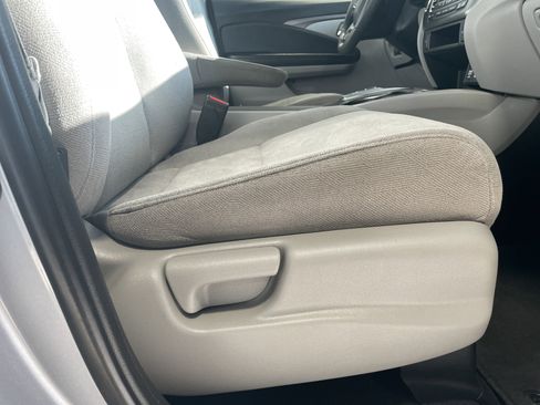 Used 2021 Honda Pilot EX image 13