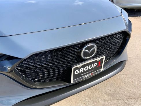 Used 2023 MAZDA MAZDA3 s image 27