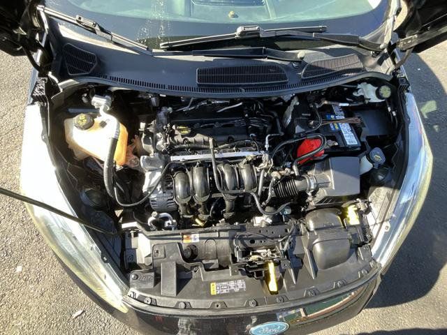 Used 2015 Ford Fiesta SE w/ Comfort Package FWD image 19