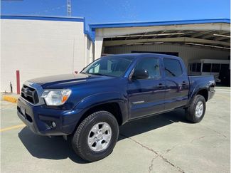 Used 2013 Toyota Tacoma w/ TRD Off-Road Package image 1