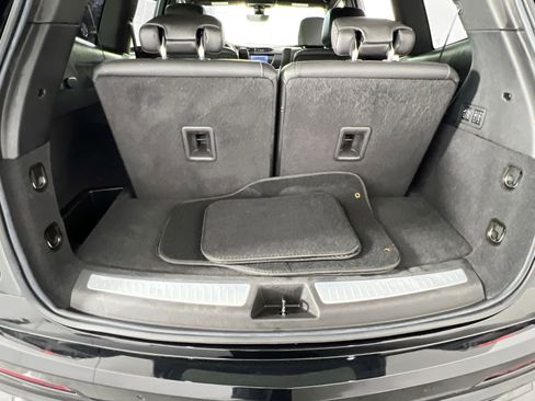 Used 2022 Cadillac XT6 Sport w/ Technology Package image 26