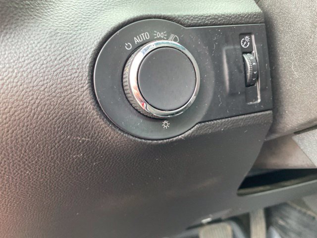Used 2010 Chevrolet Camaro LS RWD image 16