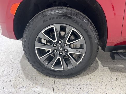 Used 2021 Chevrolet Tahoe Z71 image 28