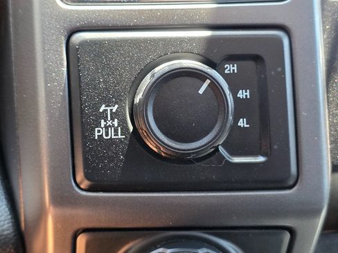Used 2020 Ford F150 XLT w/ Equipment Group 302A Luxury AWD/4WD image 47