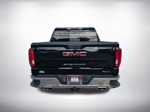 Used 2021 GMC Sierra 1500 SLT w/ SLT Premium Package AWD/4WD image 4