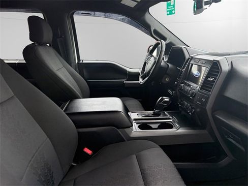 Used 2020 Ford F150 XLT w/ Equipment Group 302A Luxury image 15