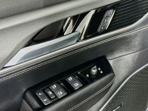 Used 2025 Jeep Wagoneer Series II w/ Convenience Group I image 18