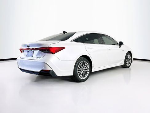 Used 2021 Toyota Avalon Limited w/ Advanced Safety Package image 9