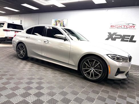 Used 2019 BMW 330i Sedan w/ Convenience Package RWD image 2