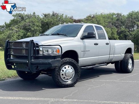Used 2004 Dodge Ram 3500 Truck SLT w/ Trailer Tow Group AWD/4WD image 3