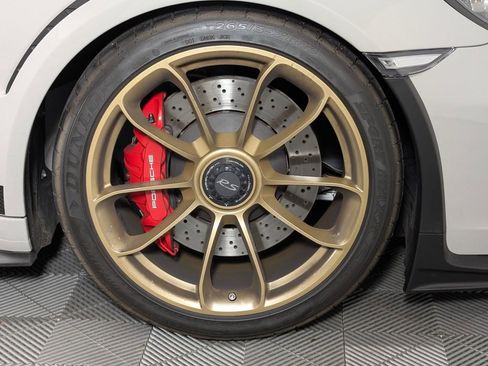 Certified 2019 Porsche 911 GT3 RS image 14