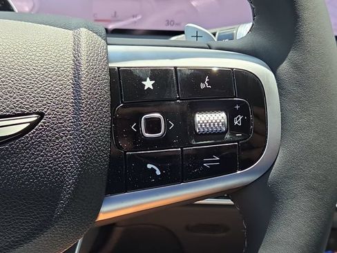 New 2026 Genesis GV70 2.5T AWD/4WD image 10