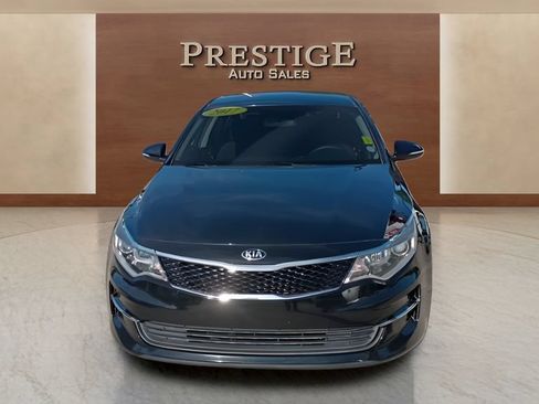 Used 2017 Kia Optima LX FWD image 32