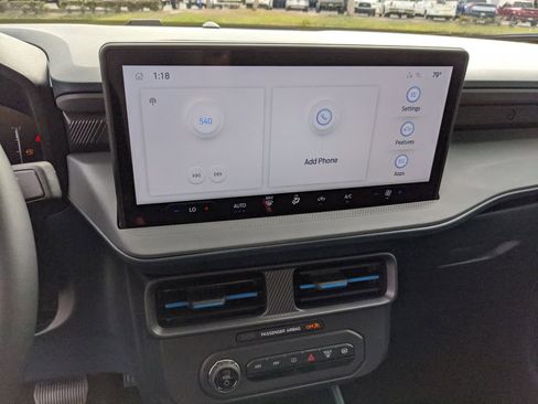 New 2026 Ford Maverick Lobo AWD/4WD image 21