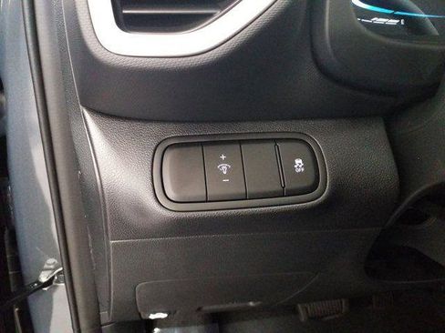 New 2026 Hyundai Venue SEL FWD image 10