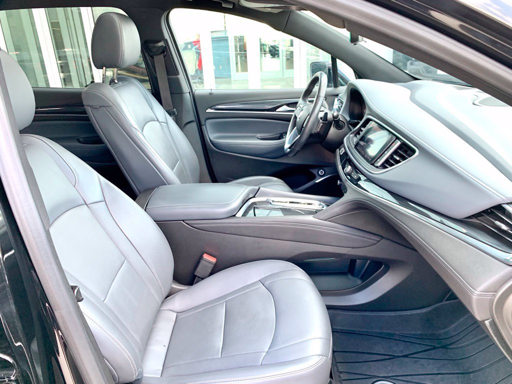 Used 2022 Buick Enclave Premium w/ Experience Buick Package FWD image 32