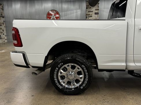 Used 2024 RAM 2500 Laramie AWD/4WD image 16