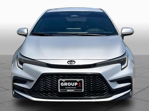 Used 2023 Toyota Corolla SE FWD image 4