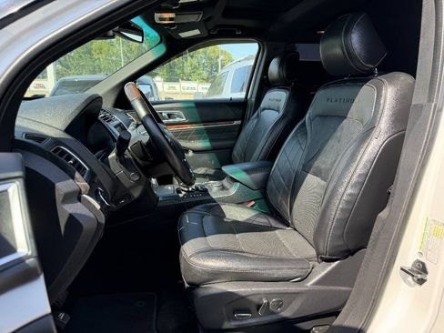 Used 2016 Ford Explorer Platinum AWD/4WD image 8