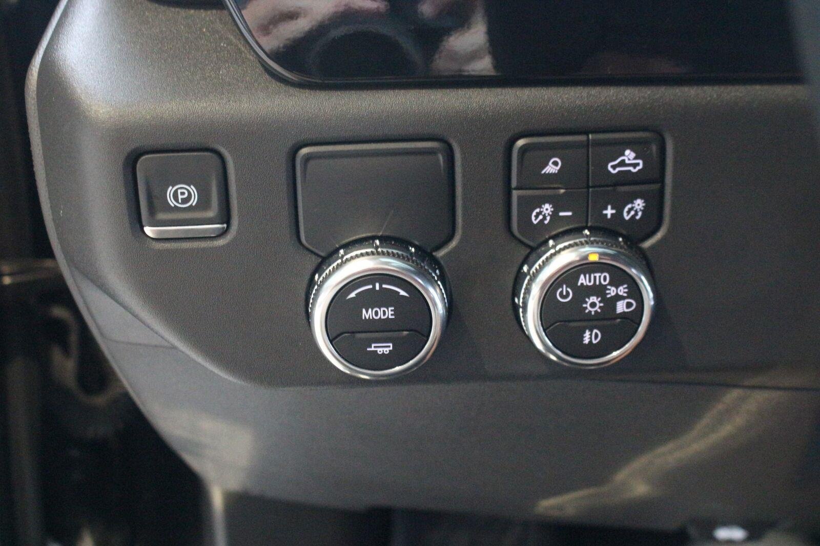 Used 2026 GMC Sierra 1500 SLT w/ SLT Premium Package RWD image 24