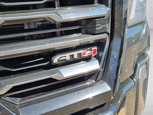 Used 2024 GMC Sierra 2500 AT4 w/ AT4 Premium Plus Package image 4