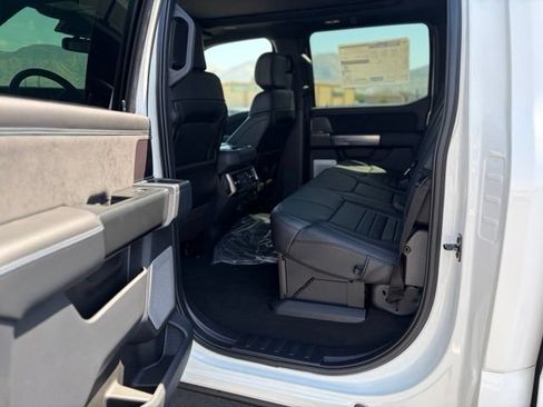 New 2026 Ford F450 Platinum w/ FX4 Off-Road Package AWD/4WD image 22